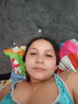 Kiarahotxplay stripchat live cam model
