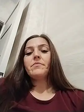 SweetyMommy77 stripchat live cam model