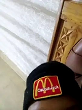 meyameya stripchat live cam model