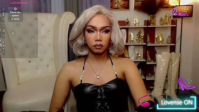 FuckingDollz stripchat live cam model
