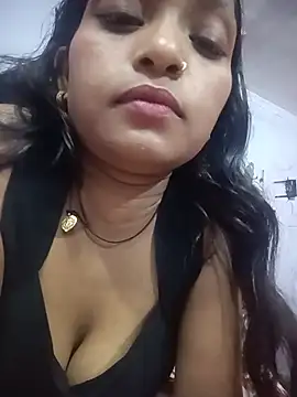 Aliya_21 stripchat live cam model