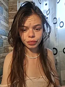 _Isabella-7 stripchat live cam model