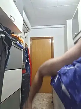 Javier_bear stripchat live cam model