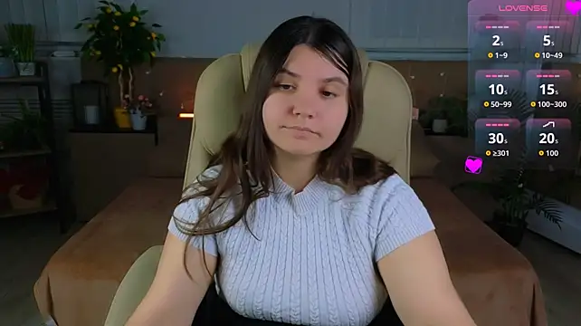 Viola__Shy stripchat live cam model