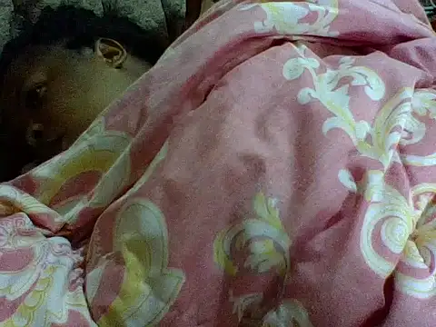 _Ella20 stripchat live cam model