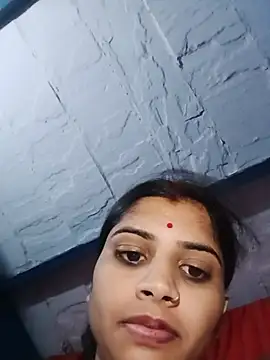 Nisha_Cute stripchat live cam model