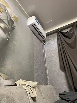 Maya_Cote stripchat live cam model