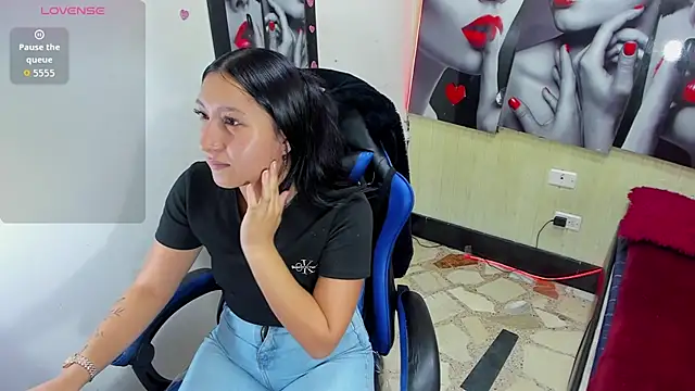 miaa_scott7 stripchat live cam model