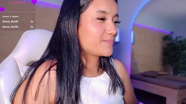 HannahMontgomery stripchat live cam model