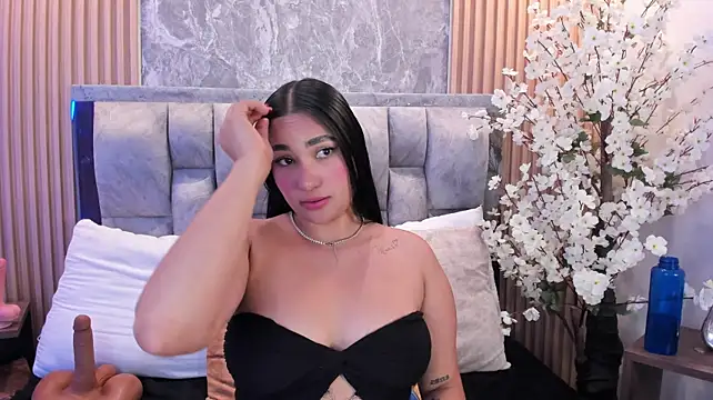 Sulay_Kim stripchat live cam model