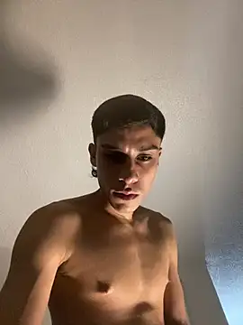 Axel_DavisS stripchat live cam model
