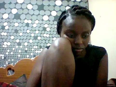 liligal stripchat live cam model