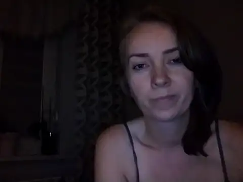 JenniferAlone stripchat live cam model