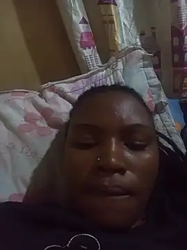 Bubbledbutt stripchat live cam model