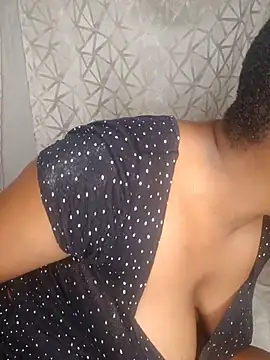 PassionBitch6 stripchat live cam model