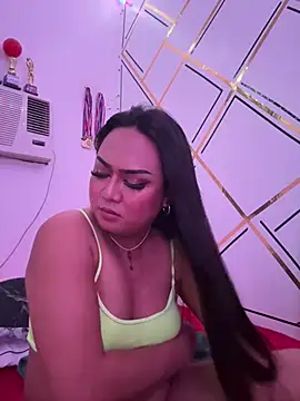 Aelora69 stripchat live cam model