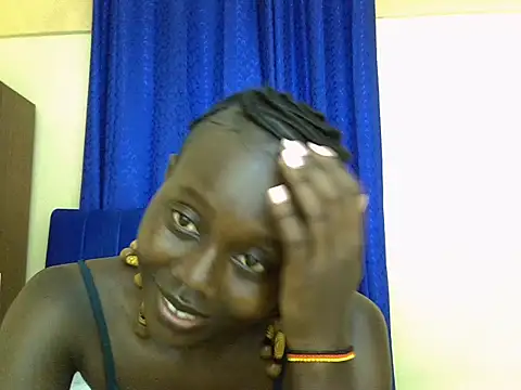 CocoNixy stripchat live cam model