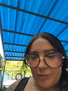 Baby-27 stripchat live cam model