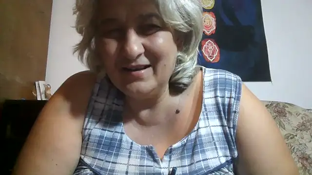 ExquisiteMature stripchat live cam model