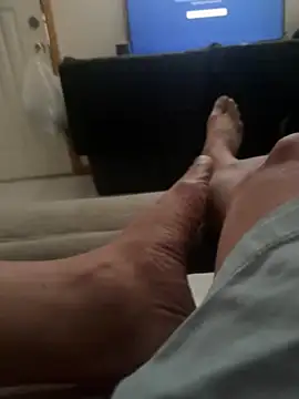 Bighhhhs737 stripchat live cam model
