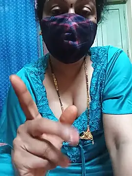 Chikki_20 stripchat live cam model