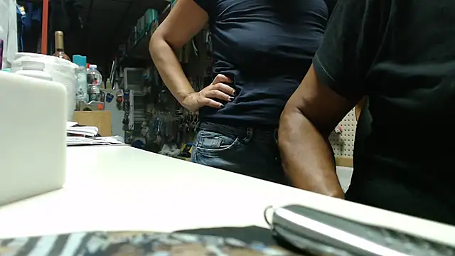 CpLauraMauro stripchat live cam model