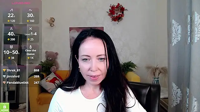 beautiful_moon3 stripchat live cam model