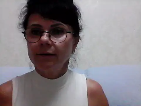 PrettyAngel7234 stripchat live cam model