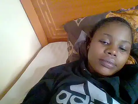 hippy_mell stripchat live cam model