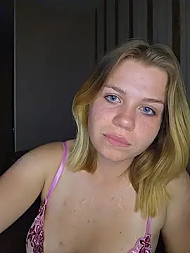 Alexacore stripchat live cam model