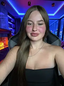 MissMiaSin stripchat live cam model