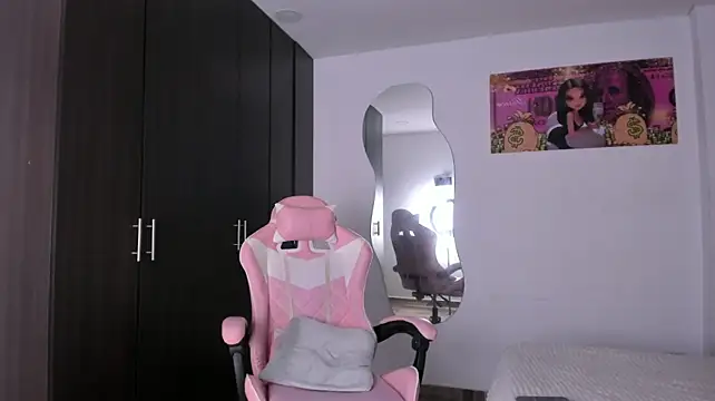 kendal_hot01 stripchat live cam model