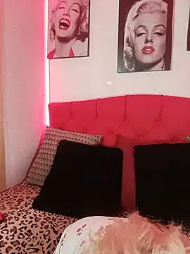 Harper_Fox18 stripchat live cam model