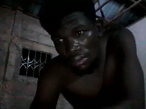 CapitalRide68 stripchat live cam model
