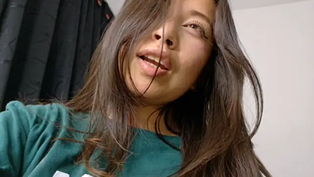 katherodriguezx stripchat live cam model