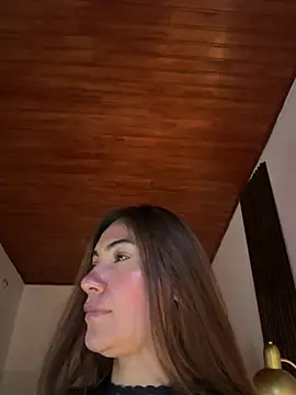 emmily_d stripchat live cam model