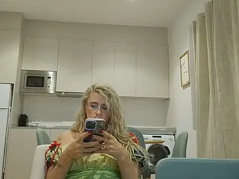 july_fucha stripchat live cam model