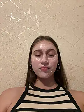 ariana_morty stripchat live cam model