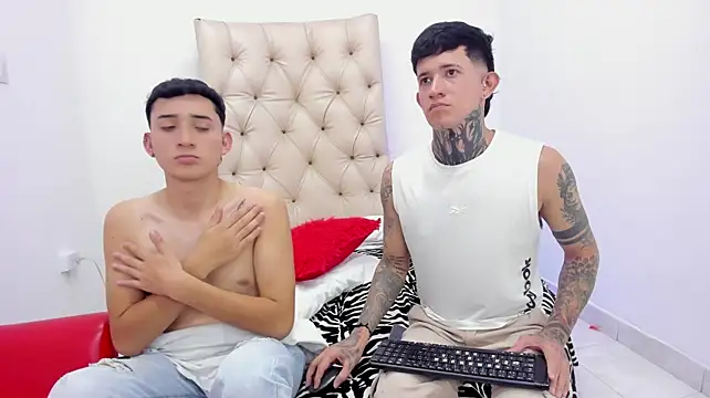 Junior_manuel26_ stripchat live cam model