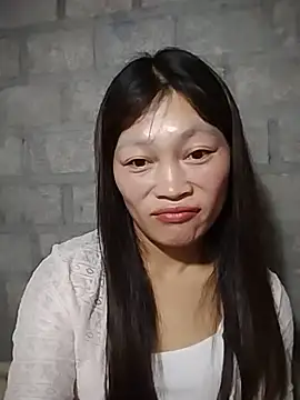Buong-binh stripchat live cam model
