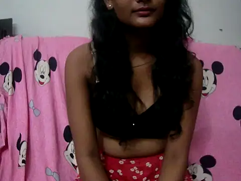 allisha_18__ stripchat live cam model