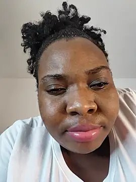 Breisy_bigboobs stripchat live cam model