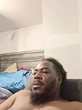 MRHANDSOME3800 stripchat live cam model