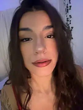 HelliRosa stripchat live cam model