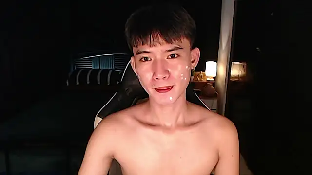 asian_dai stripchat live cam model