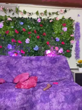 PamelaBoobs stripchat live cam model