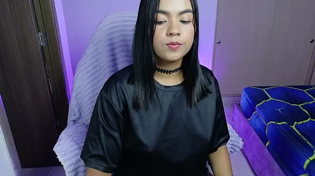 manuela99x stripchat live cam model