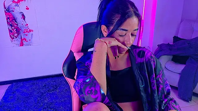 Zayury stripchat live cam model