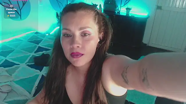 solhime stripchat live cam model