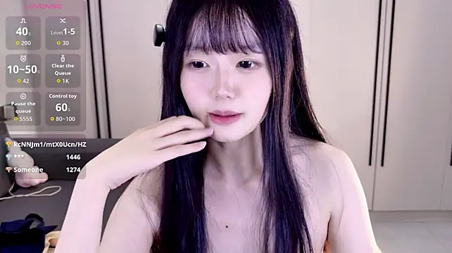 Keke-33 stripchat live cam model